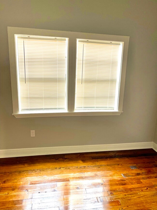 Photo - 1124 S 14th St