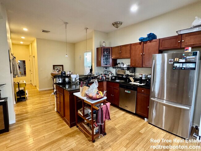 Photo - 22 Elmore St Unit 2