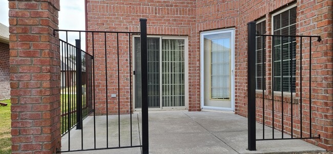 Photo - 1620 Hunter Hill Rd