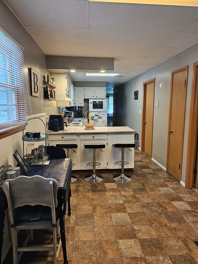 Kitchen - 1013 10th Ave N Unit 1