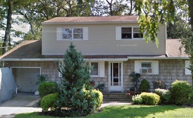 Building Photo - 486 Silver St