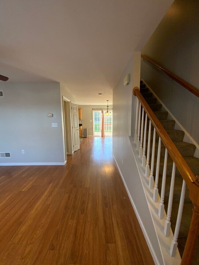 707 Knoll Drive, Mount Joy, PA 17552 Rental House Rental in Mount Joy, PA