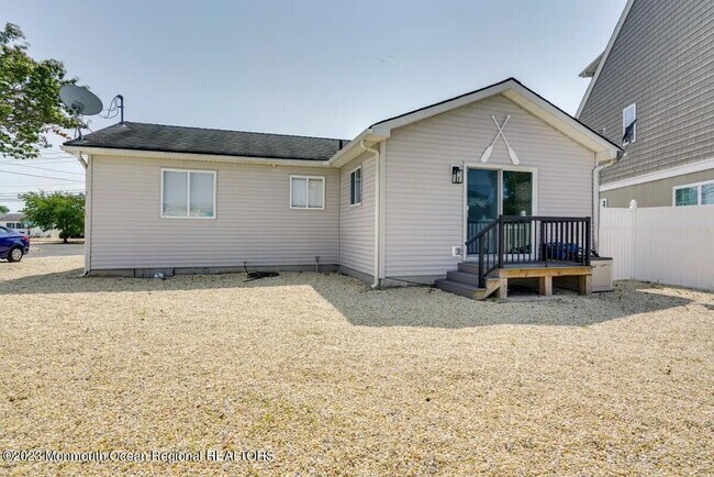 Photo - 884 Mill Creek Rd