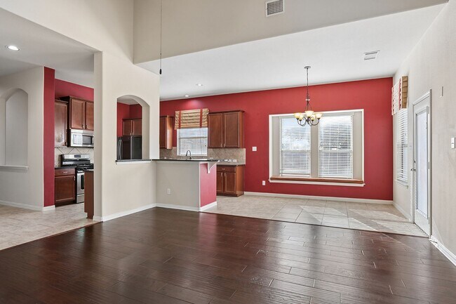 2454 Santa Barbara Loop