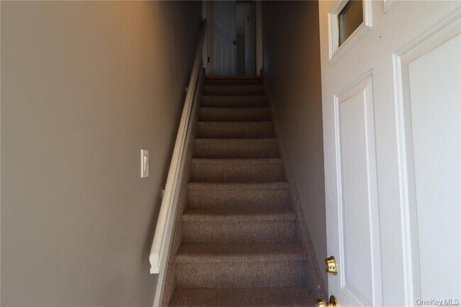 Photo - 94 4th Ave Unit 2