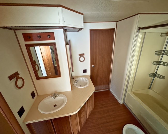 Building Photo - 905 W 37th Ave Rental