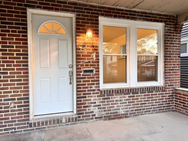 Photo - 1183 Linwood Ave Unit 1183 Linwood Ave