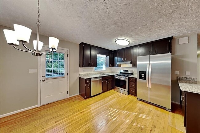 Photo - 5225 Shadow Wood Dr