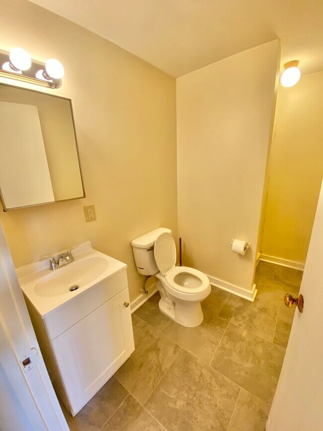 24-26-26 Main St Unit 205