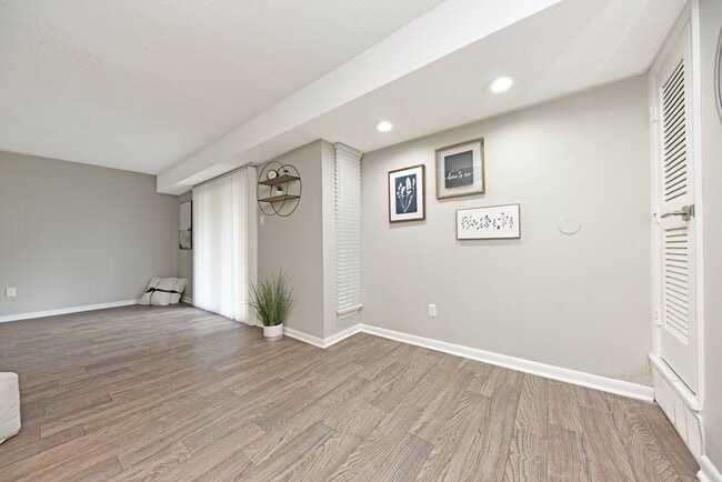Hardwood Style Flooring