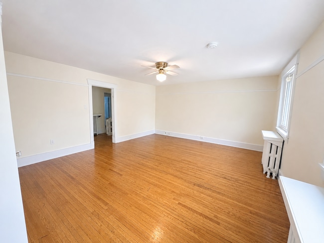Photo - 45 Fairleigh Crescent