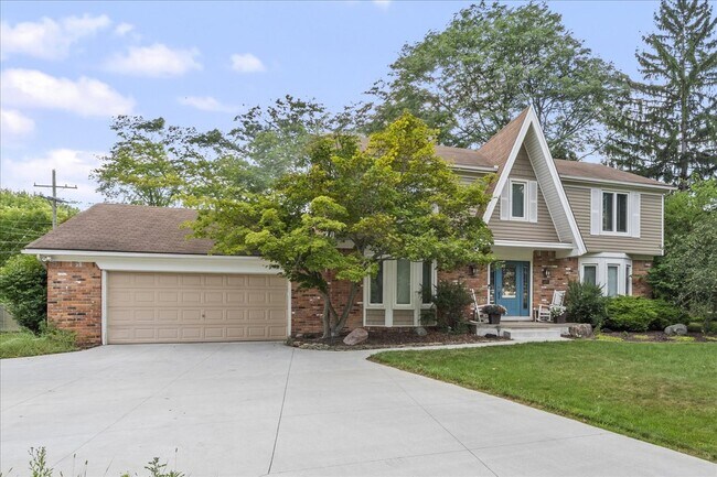 Photo - 5476 Van Ness Dr