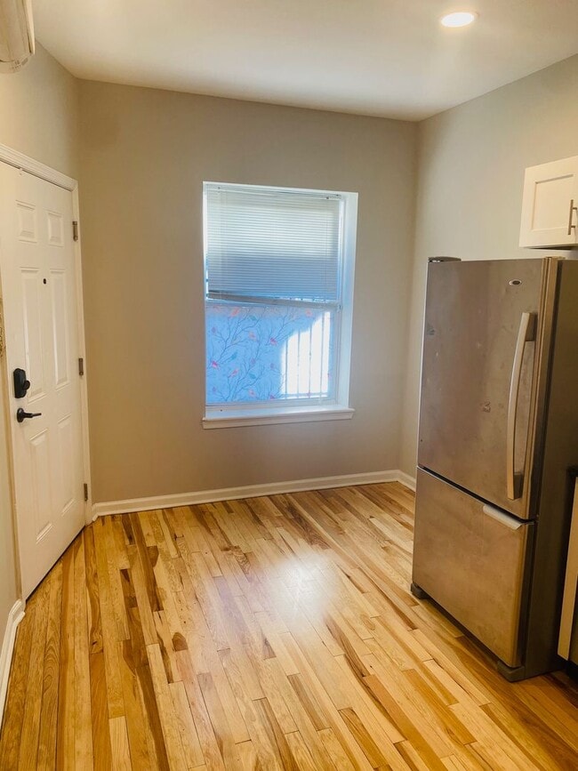Photo - 1435 Cambridge St Unit 1
