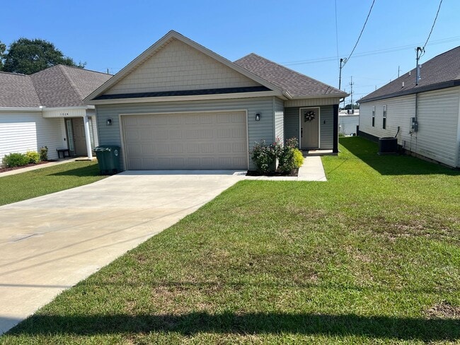 Photo - 102A Whispering Pines St Casa