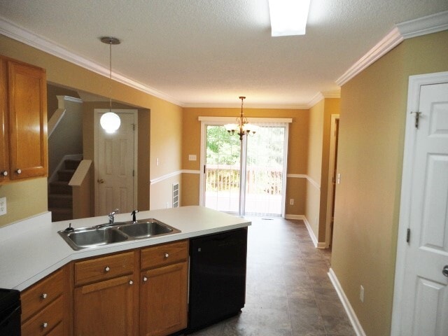 Photo - 246 Tillamook Dr