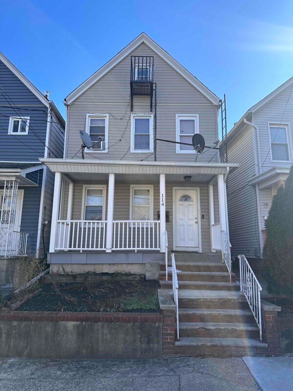 114 Washington Ave Apartment Unit 1 Elizabeth, NJ