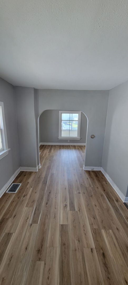 Photo - 2-Bed 1-Bath House for Rent!