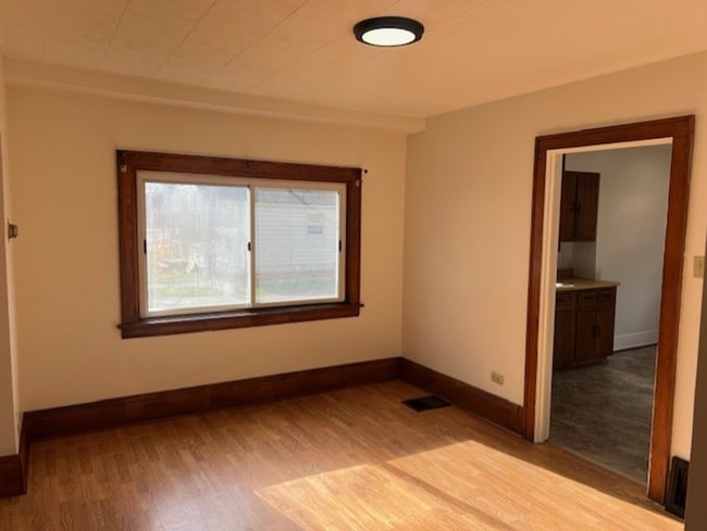 Photo - Cozy 2-Bedroom Bungalow on East Ave – Garage & Enclosed Porch