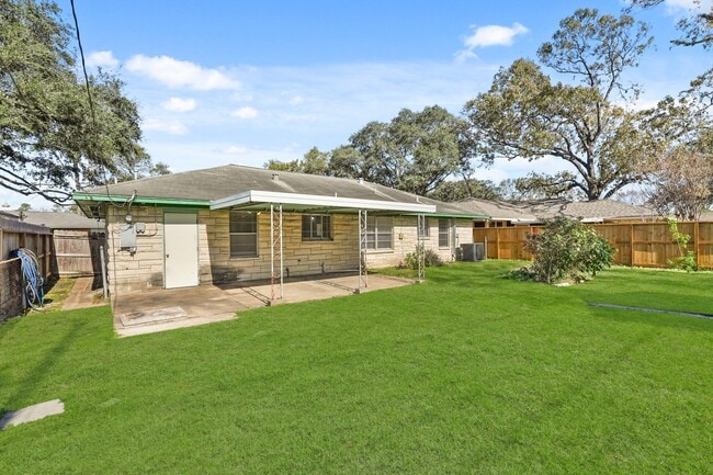 Photo - 1207 Stonecrest Dr