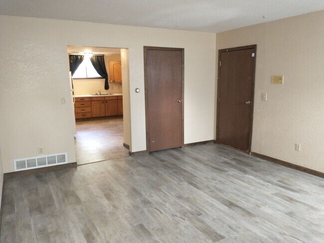 Photo - Chapel Heights Unit =  3