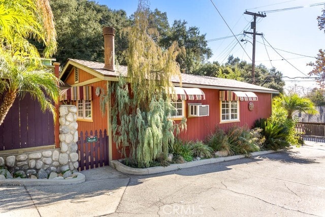 Building Photo - 495 Sturtevant Dr