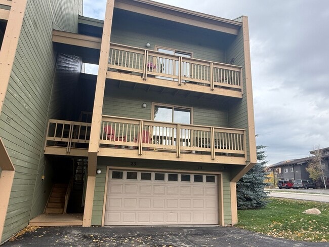 Building Photo - 1BD/1BA Steamboat Mountain Furnished Winte...