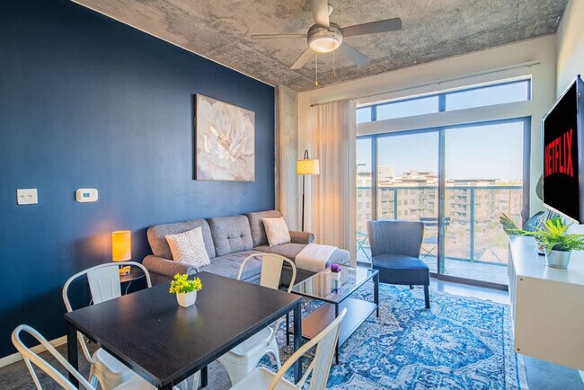 Photo - 333 E Roosevelt St Unidad ID1263222P