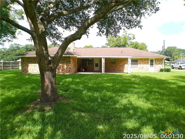 Building Photo - 3217 Patricia Ln