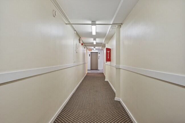 Photo - 5424 Fifth Ave