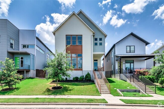 Building Photo - 6025 Seville Dr Rental