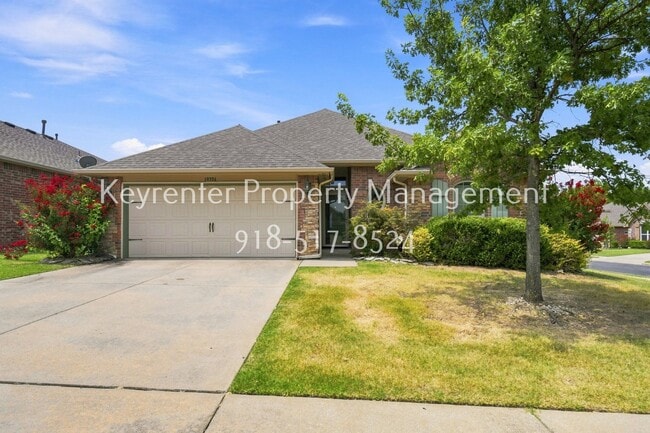 Building Photo - 10724 Masters Cir
