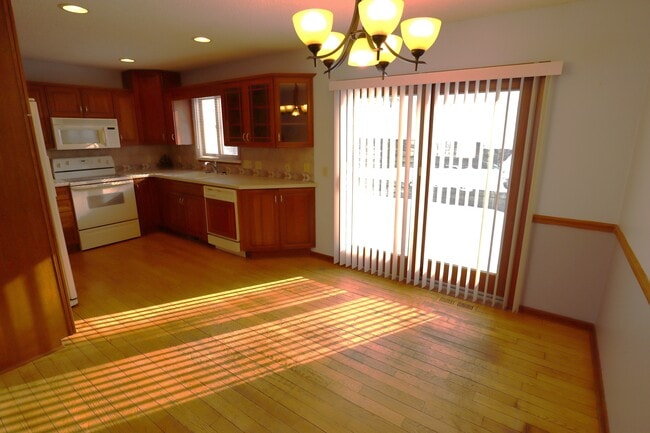 Photo - 516 19th St NW