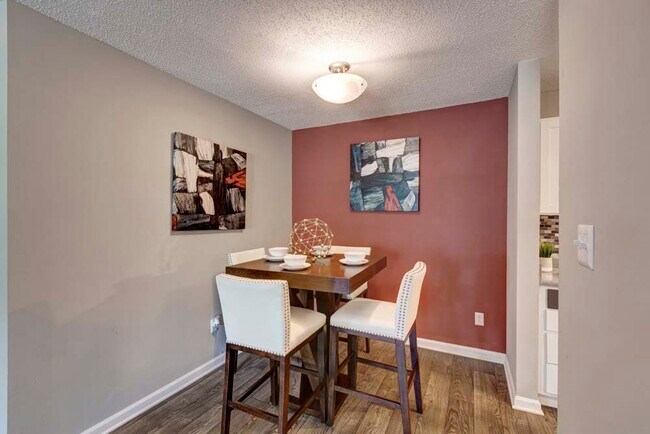 Harlowe Apartments