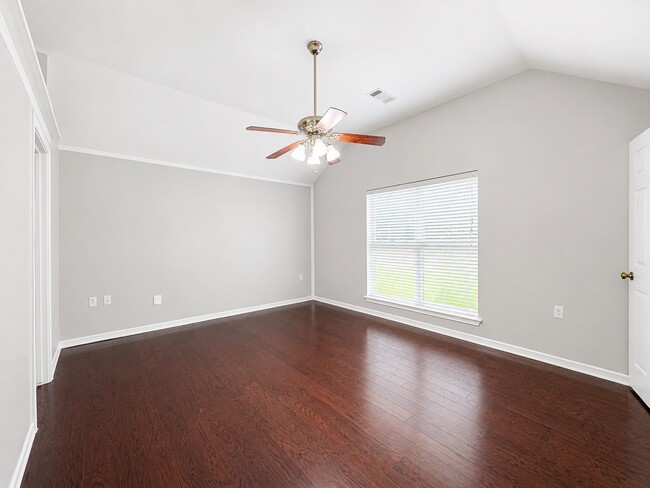 Photo - 18715 Forest Forge Dr