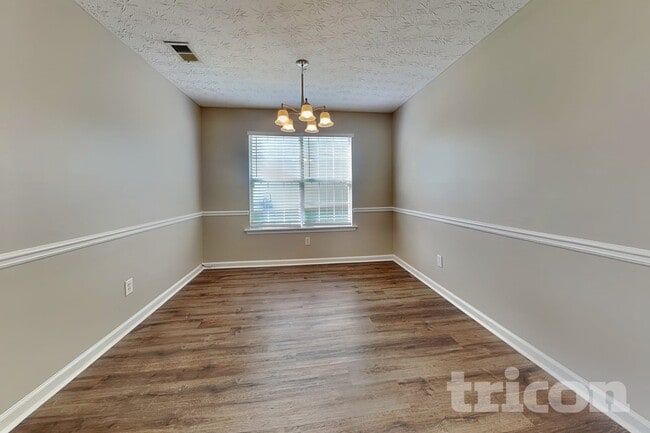 535 Concord Terrace