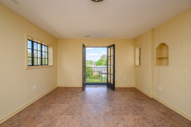 Photo - Spanish Apartments