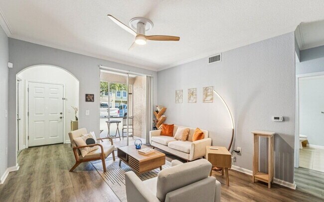 Photo - For Rent- Furnished or Vacant Unidad 2203