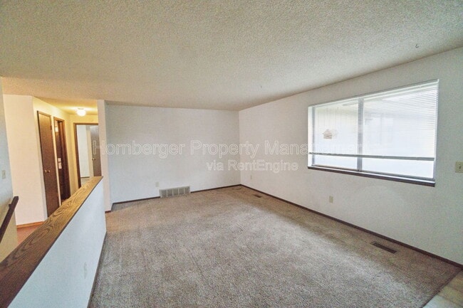 Photo - 7024 N Wiscomb St