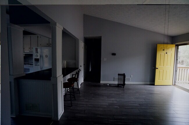 Photo - 3904 Dollar Cir