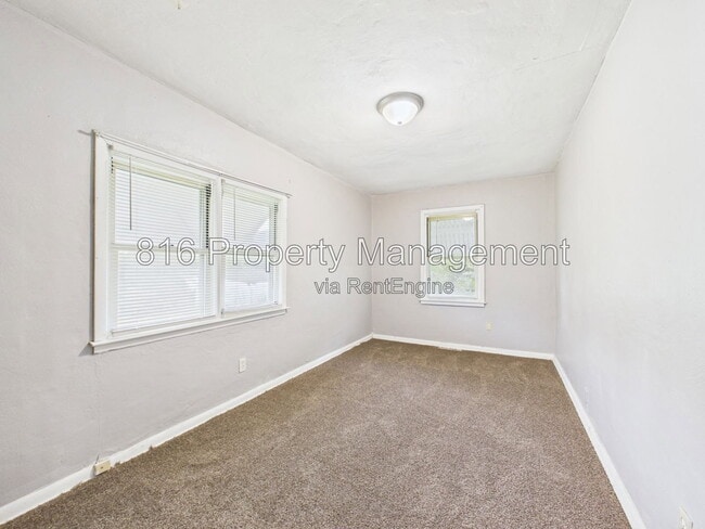 Building Photo - 426 Wabash Ave Unit C