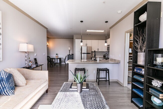 2BR, 2BA - 965SF (Brilliant)