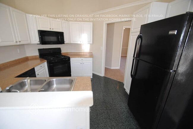 Photo - 705 Avalon Forest Dr NW