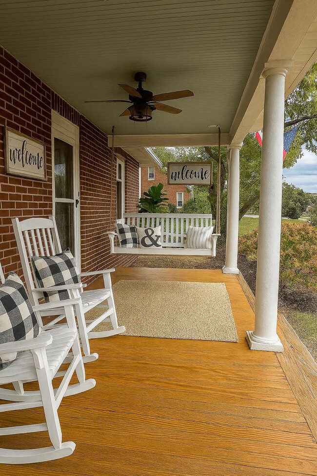 Photo - 3039 John Wayland Hwy