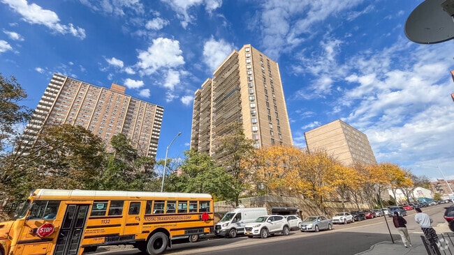 Photo - Woodner House Condominiums