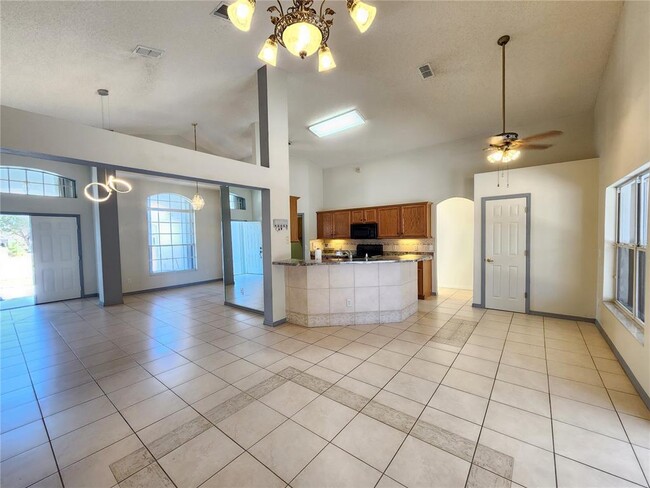 Photo - 2303 Laurel Pine Ln