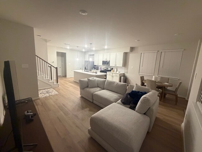Photo - 4206 Laurel Oak Cir