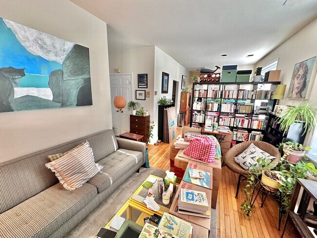Photo - 1625 15th St NW Unit 7