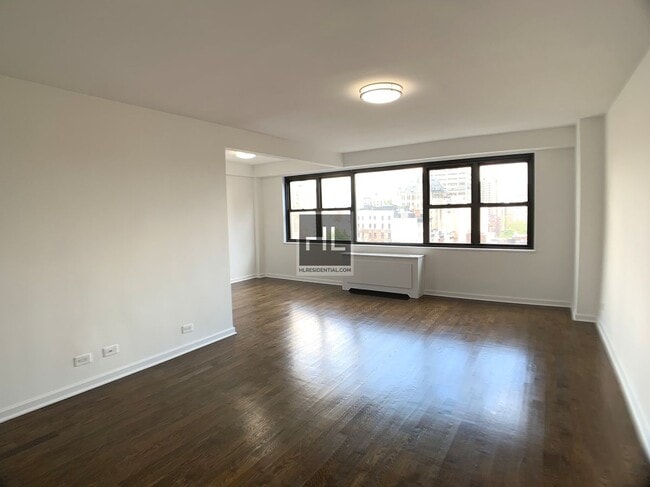 Photo - E 16 ST Unidad 10N