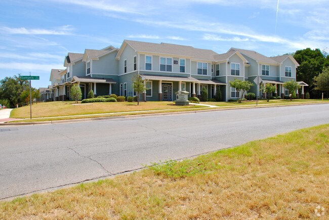 Photo - Pavilions at Samuels Apartments
