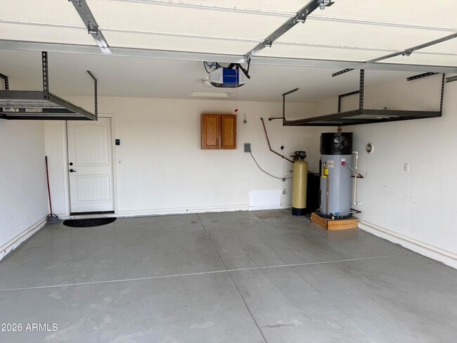Photo - 2122 E Cloud Rd